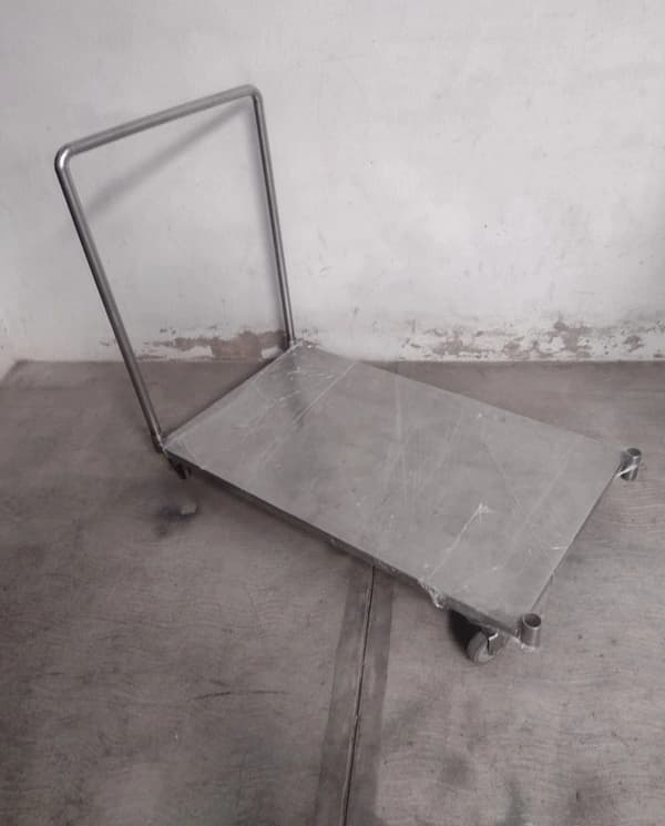Plataforma rodante de acero inoxidable 71 × 122 × 109 cm
