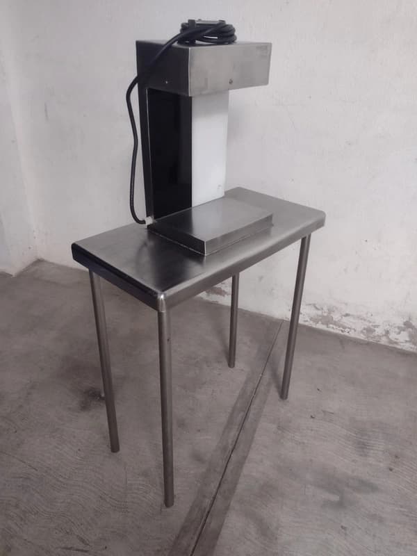 Mesa de revisión óptica de acero inoxidable